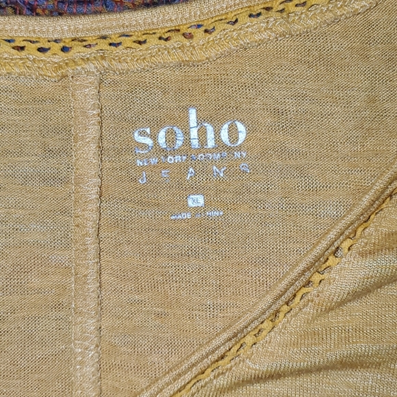 Soho Jeans Top - Picture 2 of 6